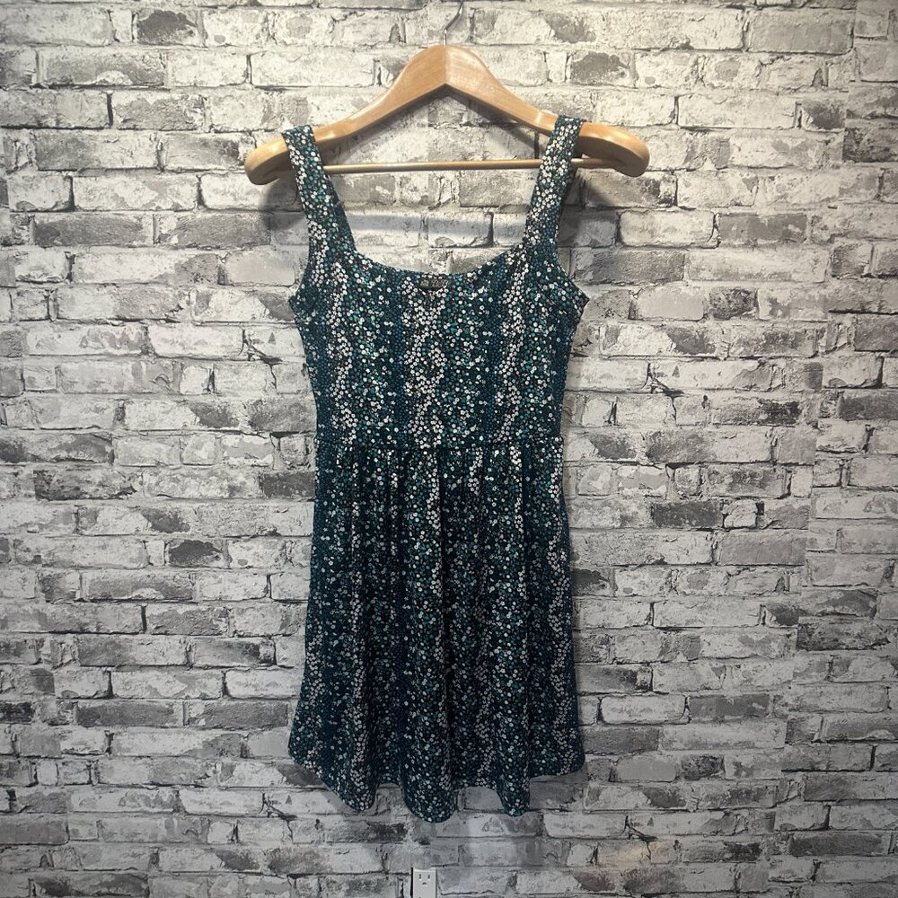 EUC Bebop Blue Floral Fit & Flare Dress Size Medium
